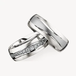 Silver Fashion Ring with Ruby